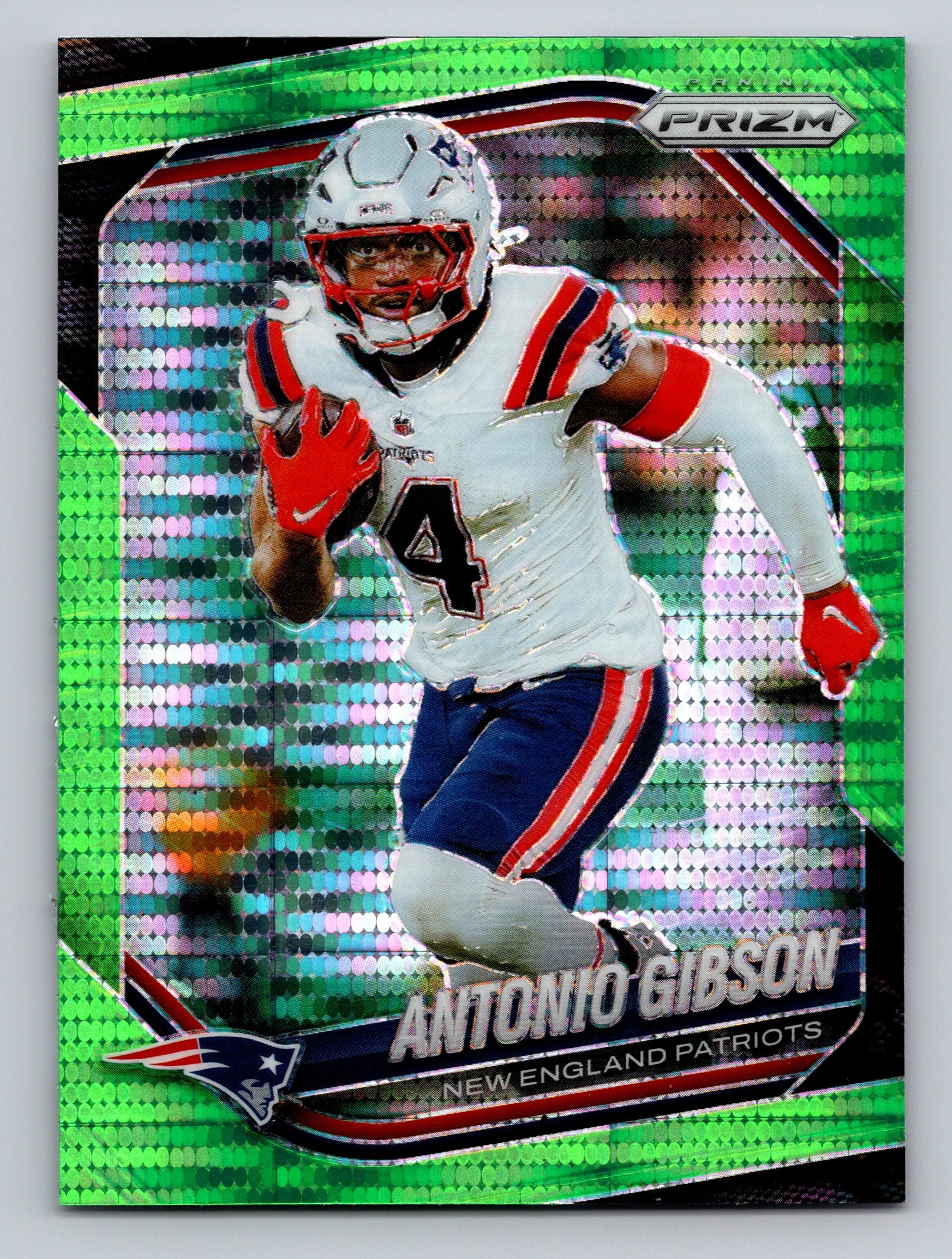 2025 Panini Prizm #224 Antonio Gibson Neon Green Pulsar