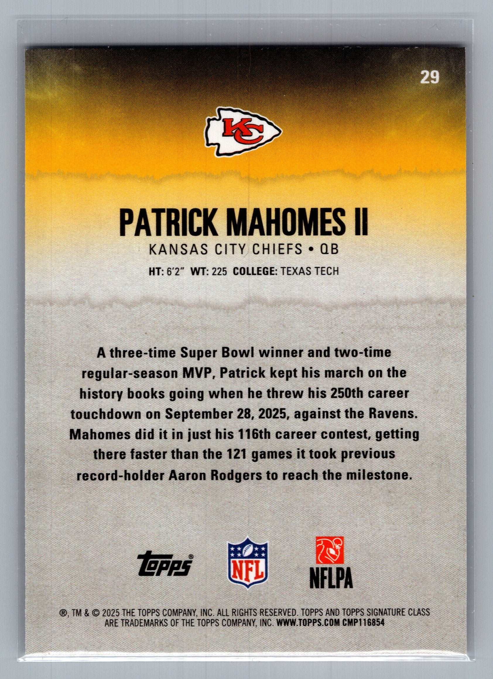 2025 Topps Signature Class #29 Patrick Mahomes II Red & Black